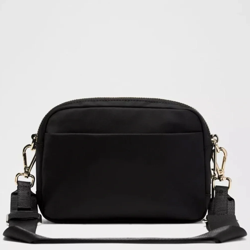 Lululemon crossbody bag - Picture 3 of 4